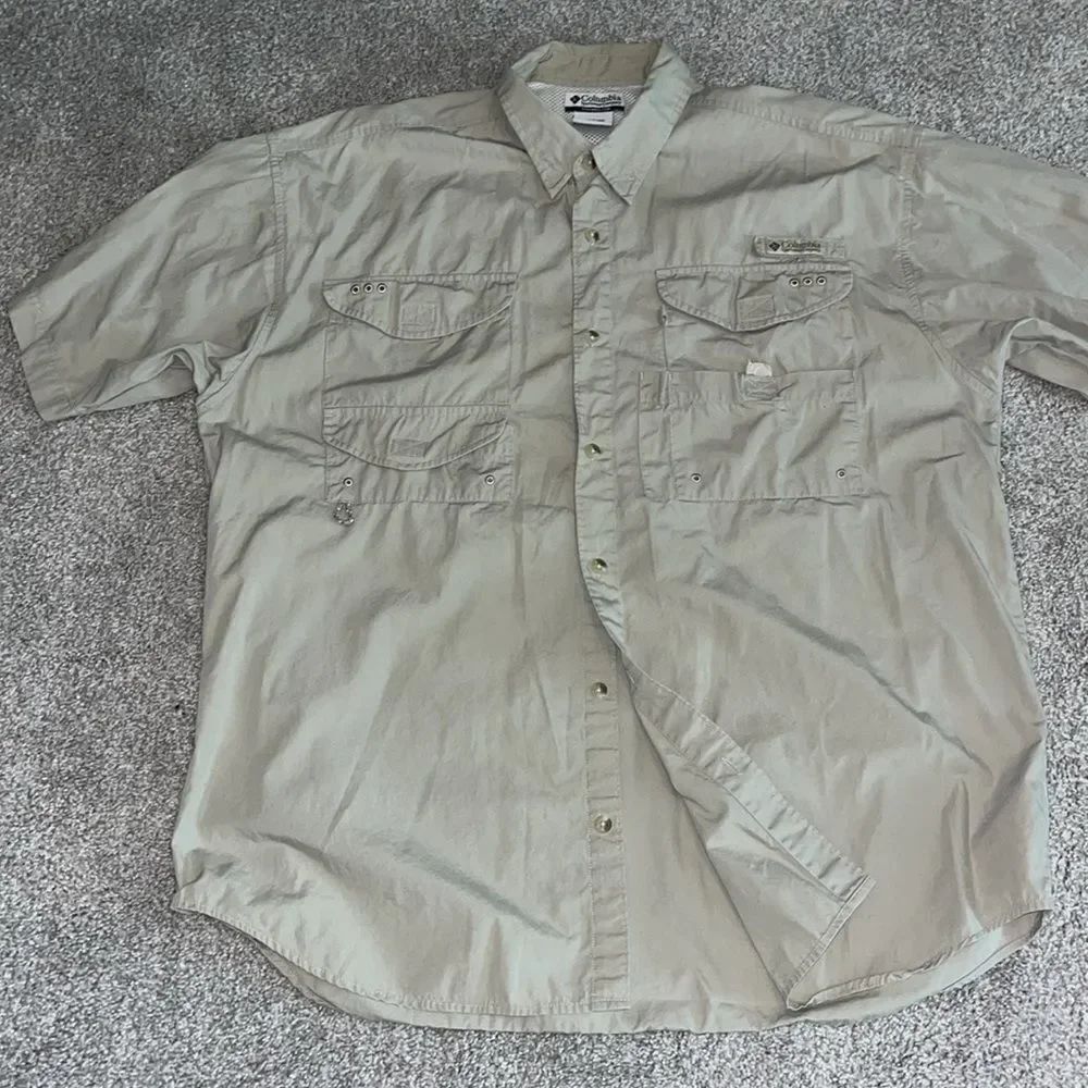 PFG Performance Fly Fishing Bonehead SS Tan beige Shirt L mega pocket Mens